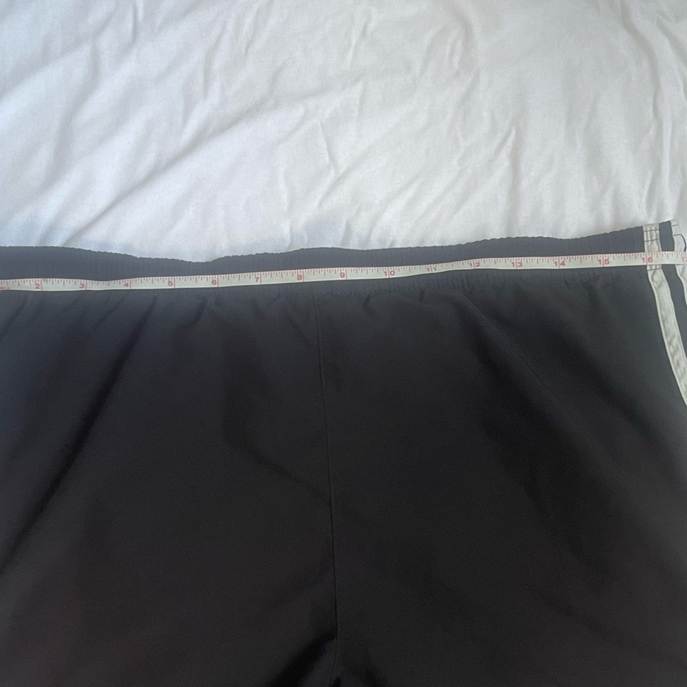 ⭐️Adidas⭐️ - Picture 2 of 5